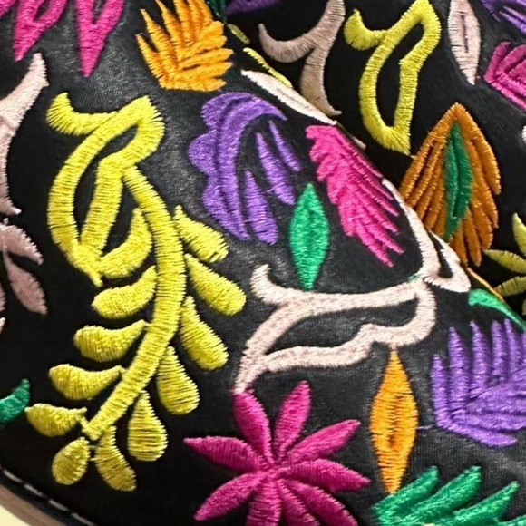 Colorful Embroidered Morocco Slippers mules for women US 10 - Picture 6 of 7